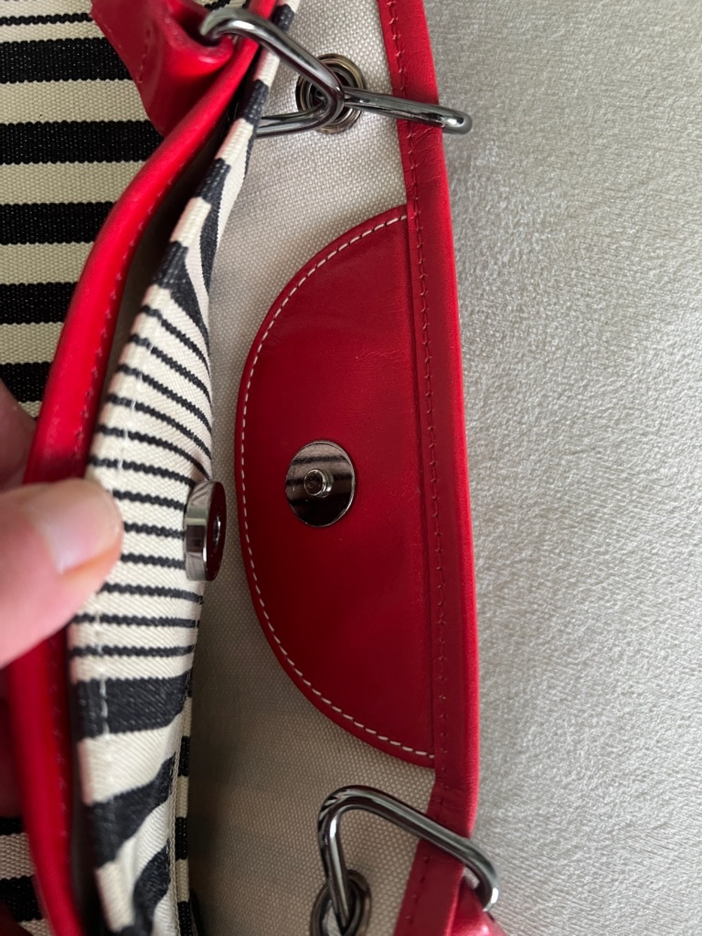 Longchamp Black and White Striped Shoulder Bag with Red Leather Trim - Picture 5 of 10